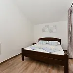 Iva شقة فير
