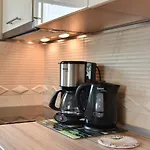 Iva فير