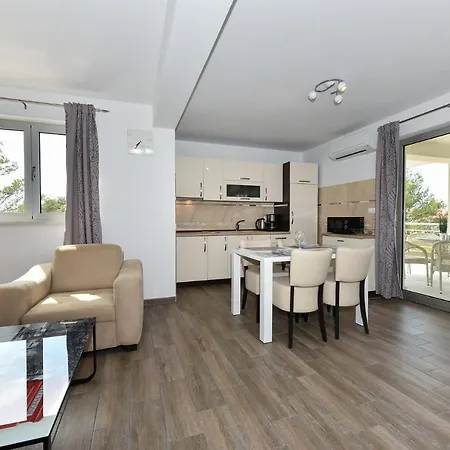 Apartamento Iva Vir
