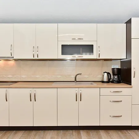Apartament Iva Vir
