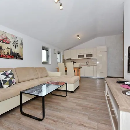 Apartment Iva Vir