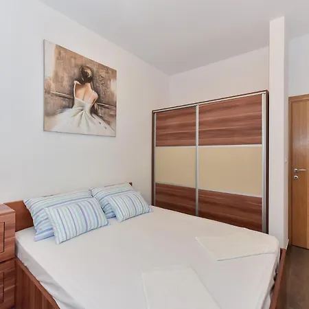 Apartament Iva