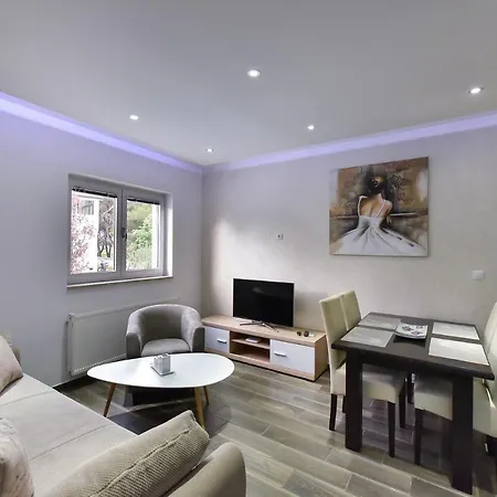 Iva Apartment *